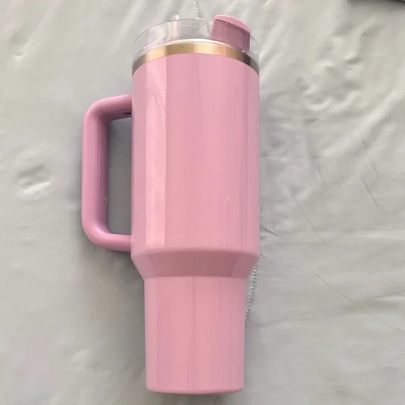 Stanley Sour Grape Insulated Travel Tumbler with Handle - Picture 2 of 8